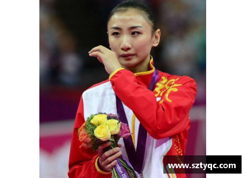 何雯娜的拼搏之路与荣耀时刻揭示了体育精神的真正内涵与魅力